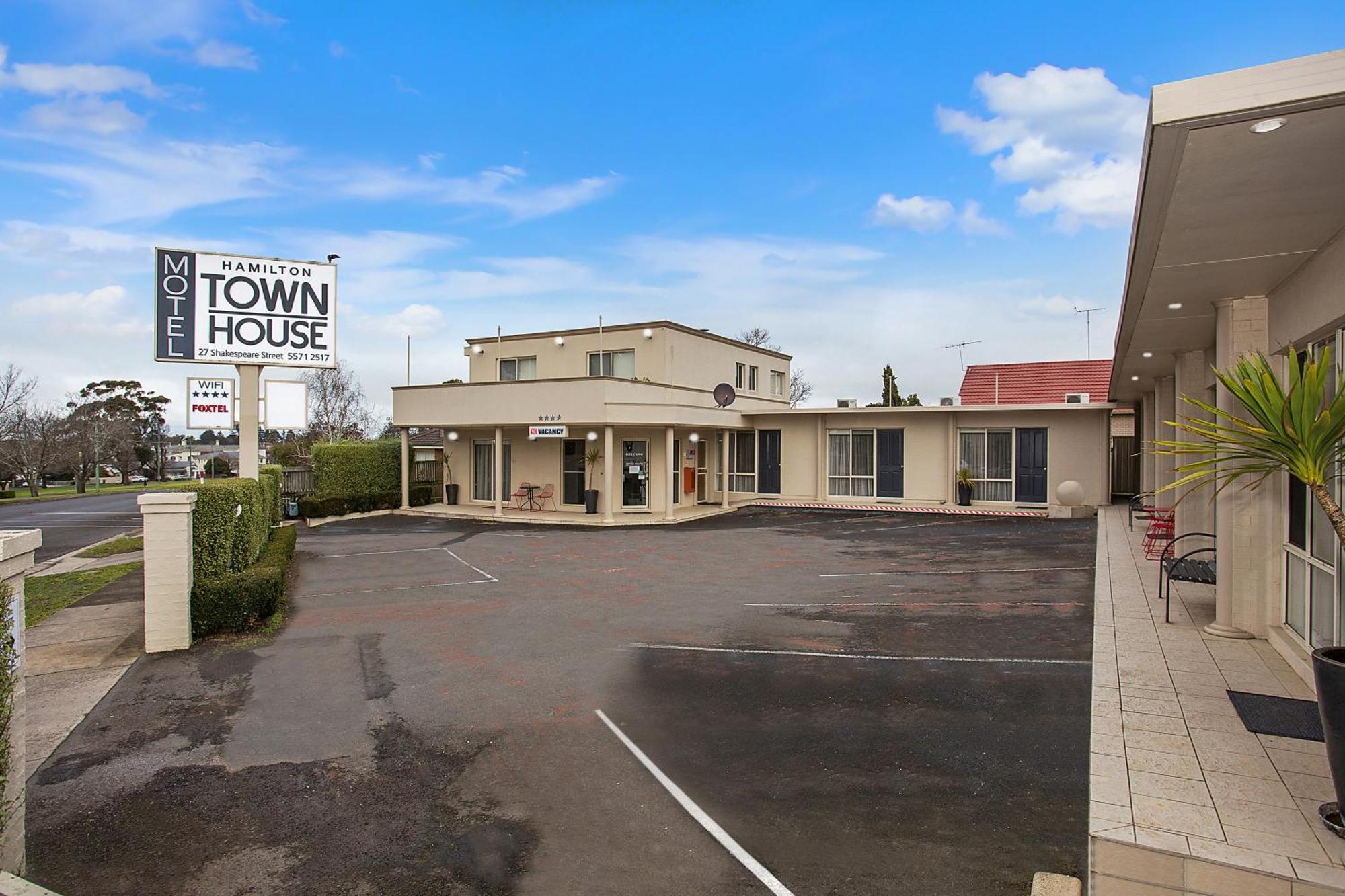 Hamilton Townhouse Motel Exterior photo